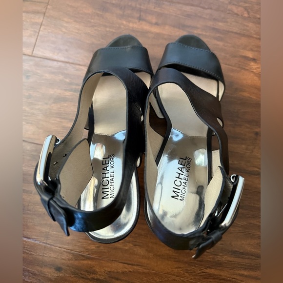 Michael Kors Carla Black Leather Platform Sandals-Size 8.5-Sexy, Black Tie - Picture 16 of 16